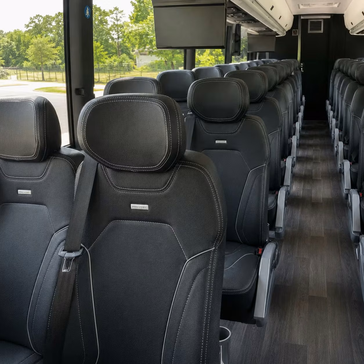 charter bus rentals for santa rosa winery tours and vineyard events