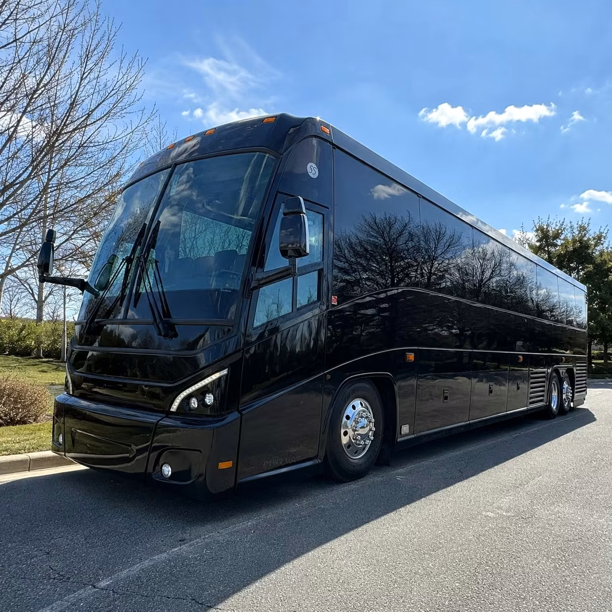 compare employee shuttle options for corporate campuses along the 101 corridor