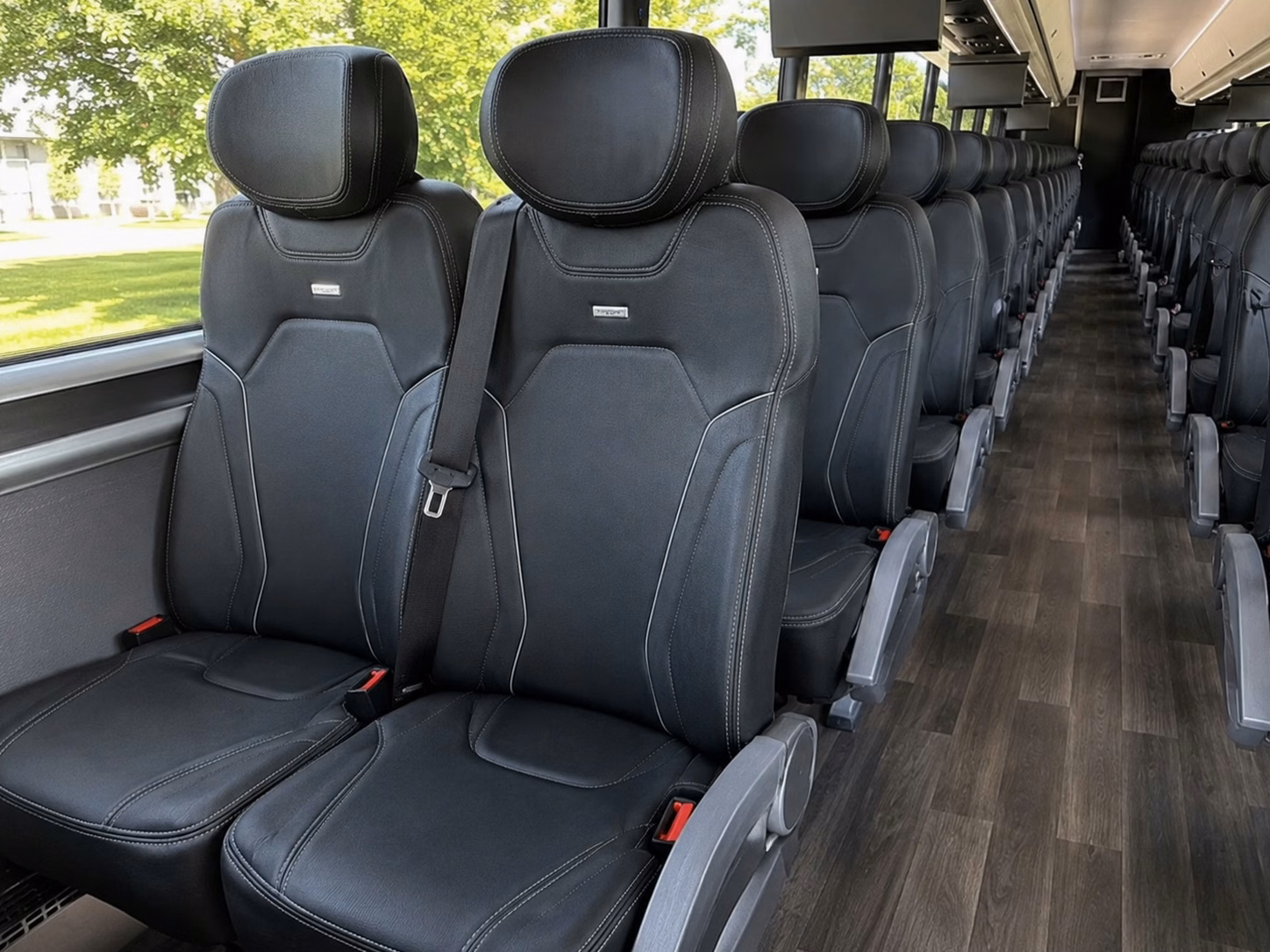 corporate sporting event shuttles and group fan transportation in santa rosa
