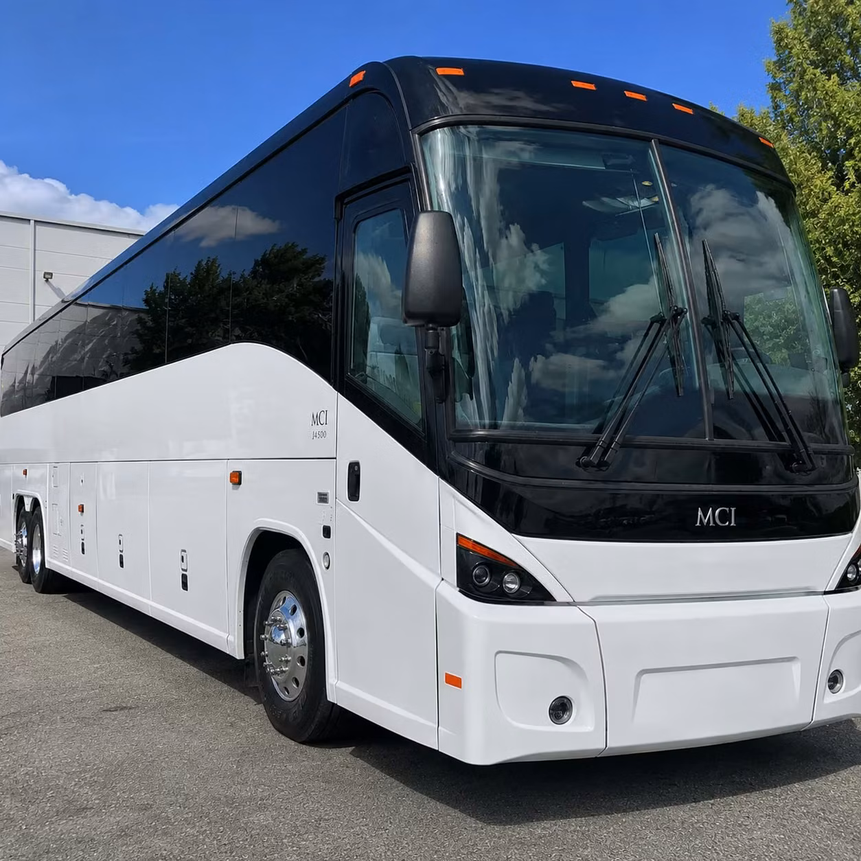 wine country arrival shuttles get your guests from the airport to the vineyard